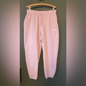 NIKE Light Pink Sweatpants Medium White Embroidered Logo 29” Inseam Baggy Fit